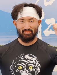中西　大